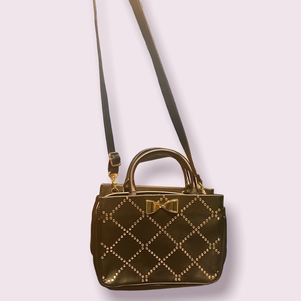 BETSEY Johnson Black & Gold Purse